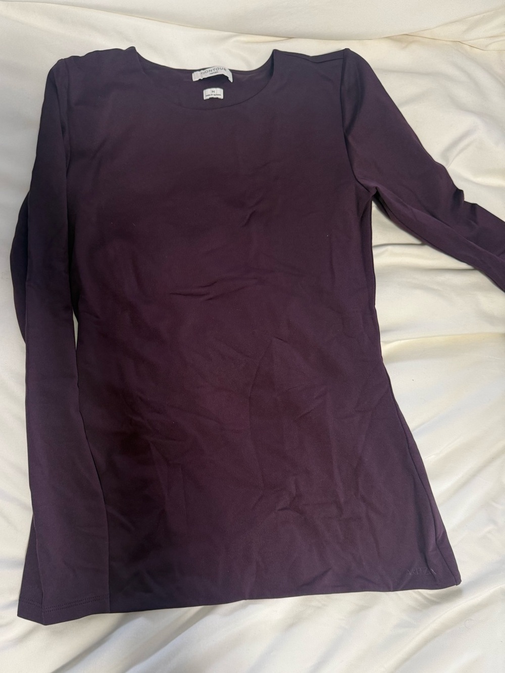 Aritzia Contour Long sleeve